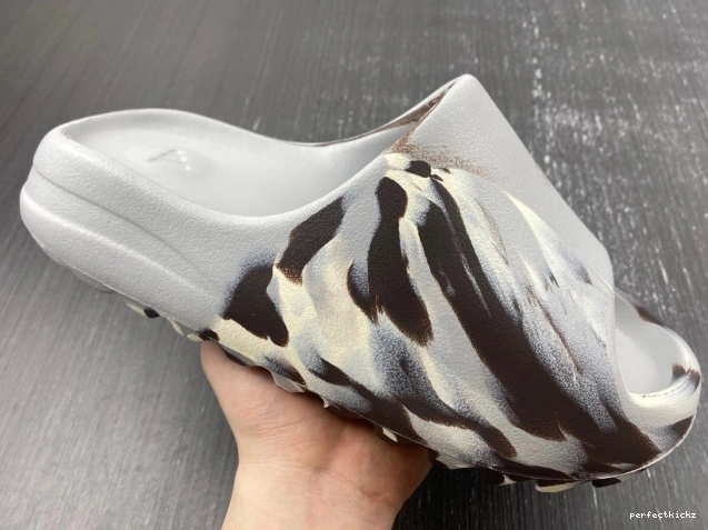 Adidas GZ5553 Slide Yeezy 0707
